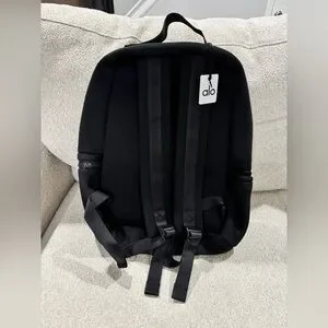 ALO Yoga | Bags | Nwt Alo Yoga Stow Black Backpack With  display picture 1